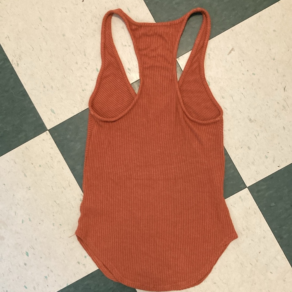Urban Outfitter Racer Back Tank - Picture 5 of 5